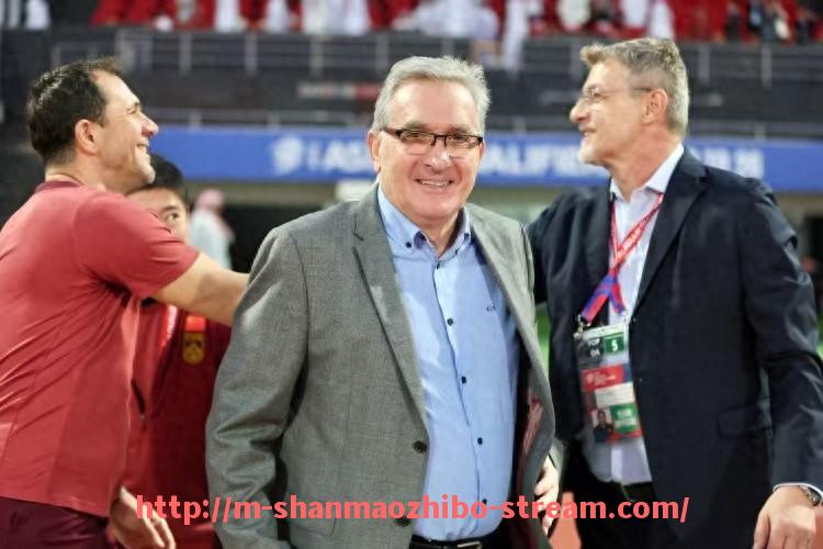 山猫直播官网-2023年季后赛国王队展现出久违的团队活力重返季后赛舞台